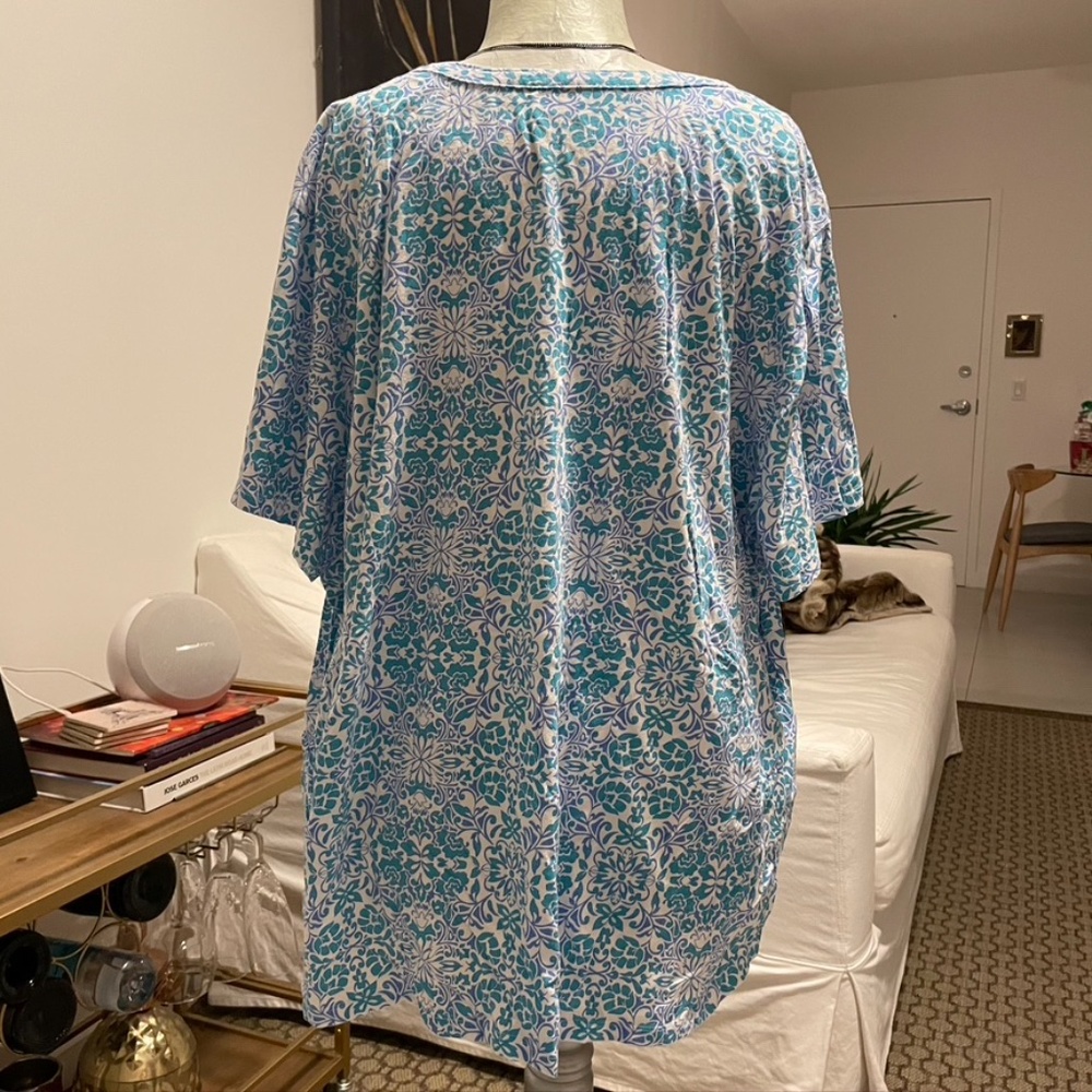 FADED GLORY | BLUE PRINT TOP | PLUS SIZE 4X - Picture 5 of 6